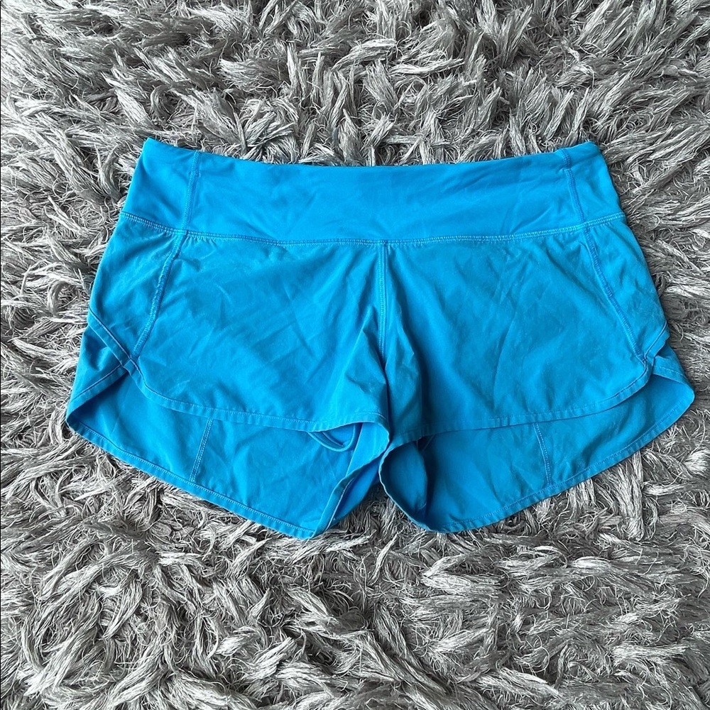 Lululemon speed up shorts 2.5”
